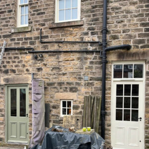 New sash windows for a terraced cottage (photograph)